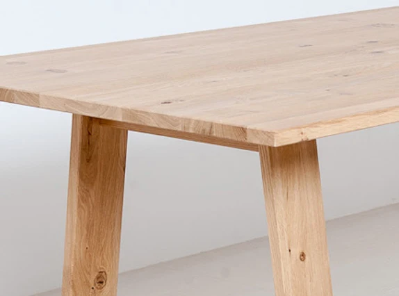 Massivholztisch 'Look' | in Zirbe, Fichte, Eiche, Buche, Nuss | L 160/200 x B 90 x H 76 cm | Made in Südtirol
