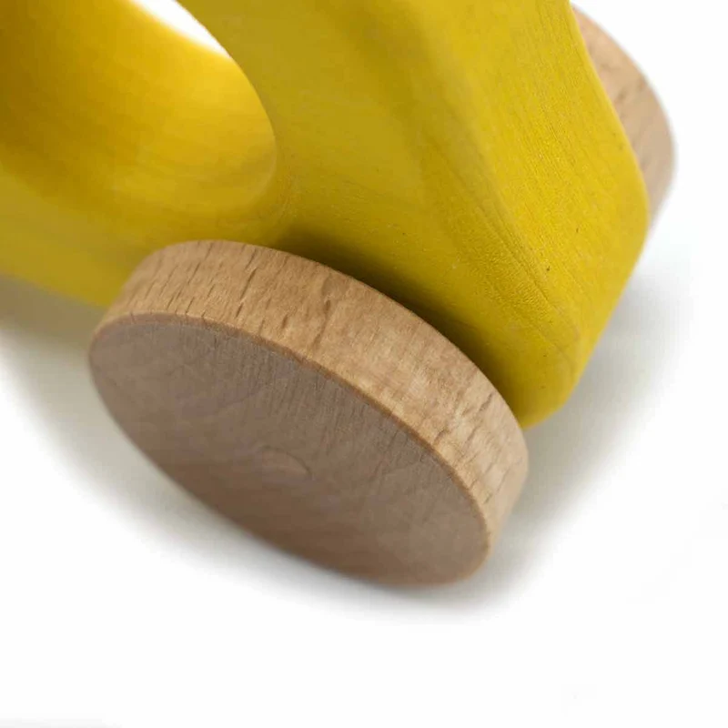 Holzauto aus 100 % Naturmaterialien | Hergestellt in einer geschützen Werkstätte | 14x8 cm