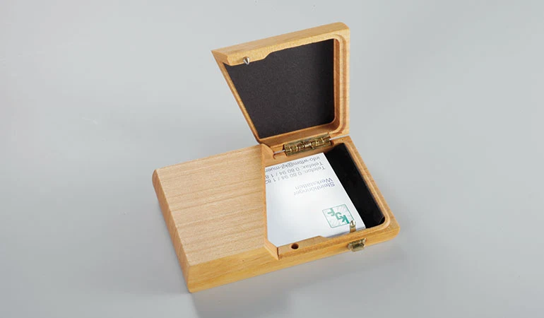 Visitenkartenetui aus edlem Holz - 'Card Case'