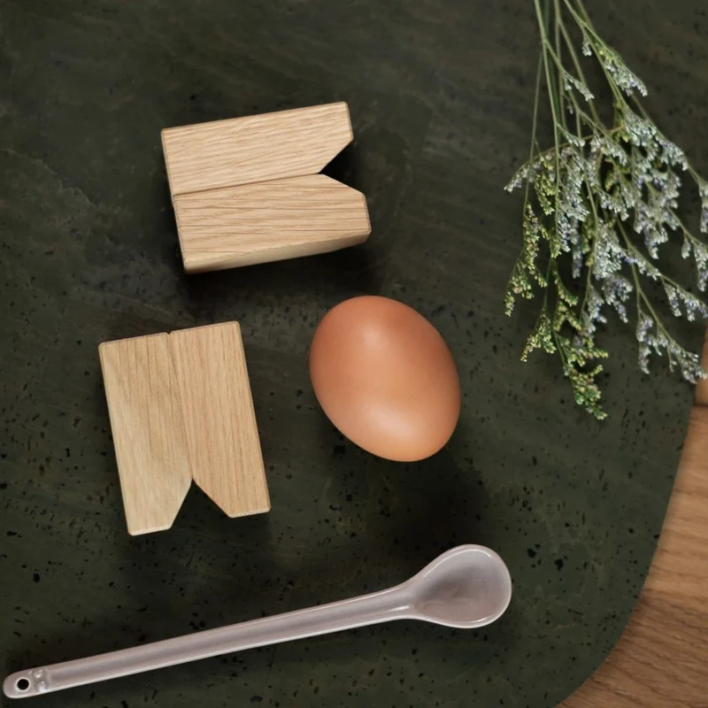 Eierbecher | 2er-Set | Eiche, Magnet | B 4,4 x T 4,4 x H 6 cm | Made in Germany