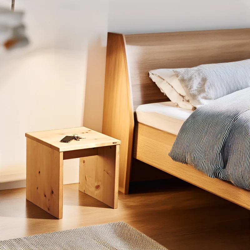 Hocker / Beistelltisch 'Homerest' aus Massivholz | Fichte, Buche, Zirbe oder Eiche| B 45 x T 45 x H 45 cm | Made in Sütdirol