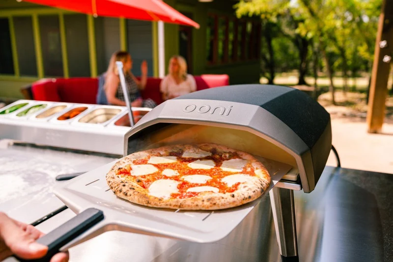 Ooni Koda 12 Gas Pizzaofen inkl. Abdeckhaube