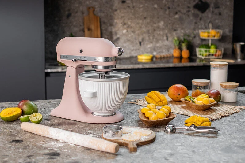 KitchenAid 4,8 L 5KSM175 Artisan Küchenmaschine Tschimmlover mit Tschimmhook Rührelementen