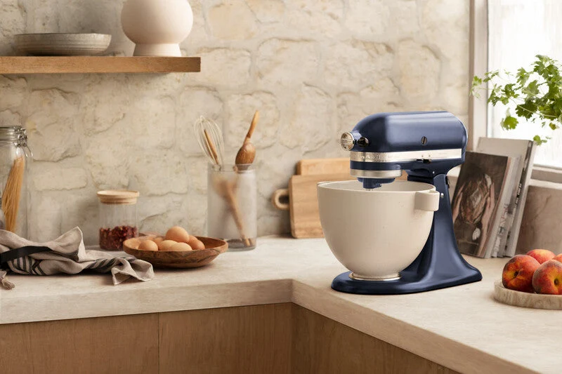 KitchenAid 4,8 L 5KSM175 Artisan Küchenmaschine Steellover mit Edelstahl-Werkzeugen