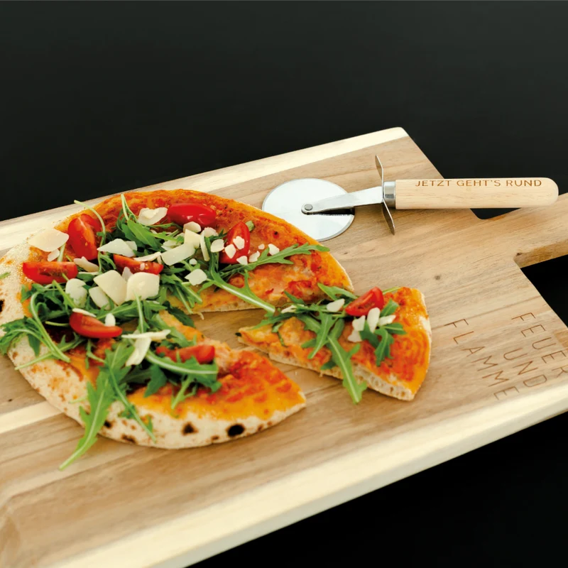 RAEDER DESIGN Pizzaschneider jetzt gehts los