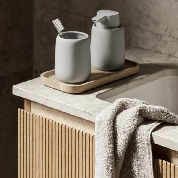 BLOMUS Serviertablett Oku Oak Eckig in 2 Größen
