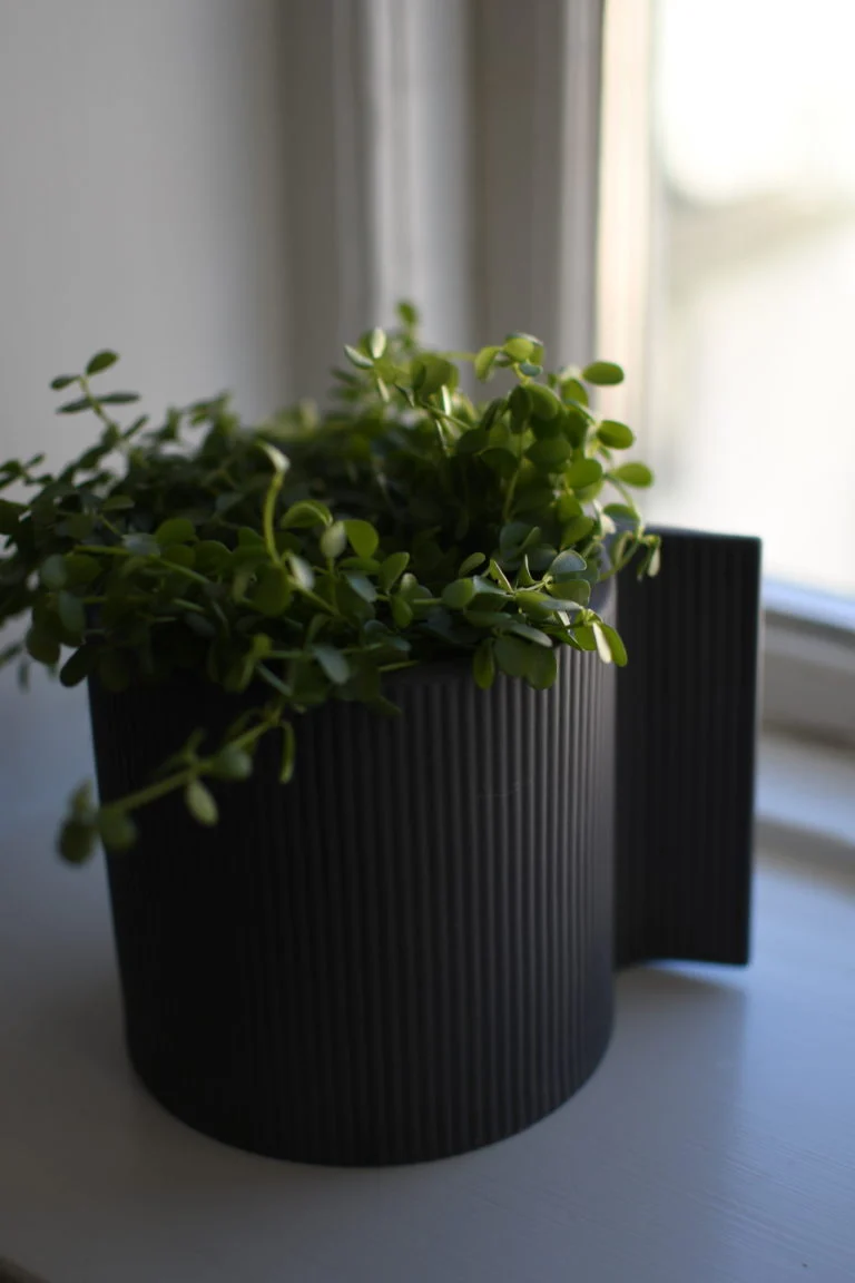 STOREFACTORY Vassunda Blumentopf dark grey