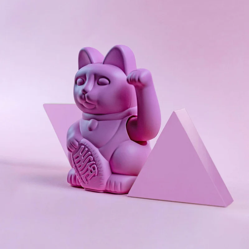 Donkey Products Winkekatze Lucky Cat Classic, Glücksbringer, winkende Katze, Kunststoff, Hot Pink, ca. 15 cm, 330550