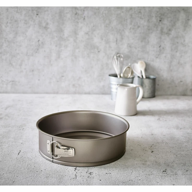 Birkmann Bakers Best Springform, Kuchenform, Backform, Kuchbackform, Karbonstahl, Ø 28 cm, 886049