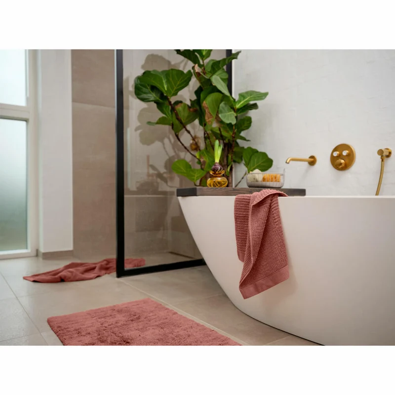 Zone Denmark Badehandtuch Classic Peach Red, 100% Baumwolle, Rot, 70 x 140 cm, 33426
