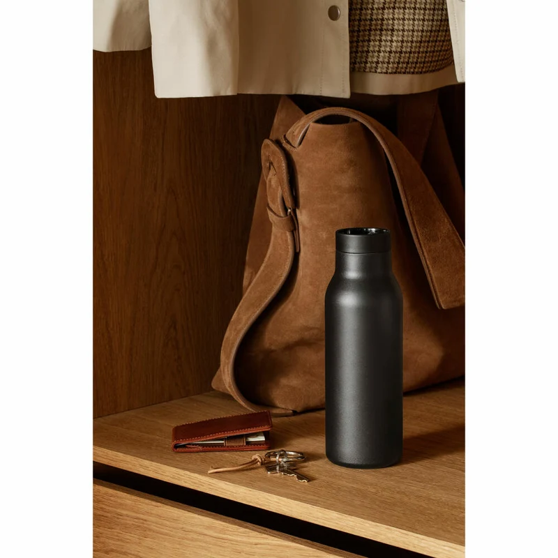 Eva Solo Isolierflasche Urban, Edelstahl, Kunststoff, Black, 500 ml, 575010