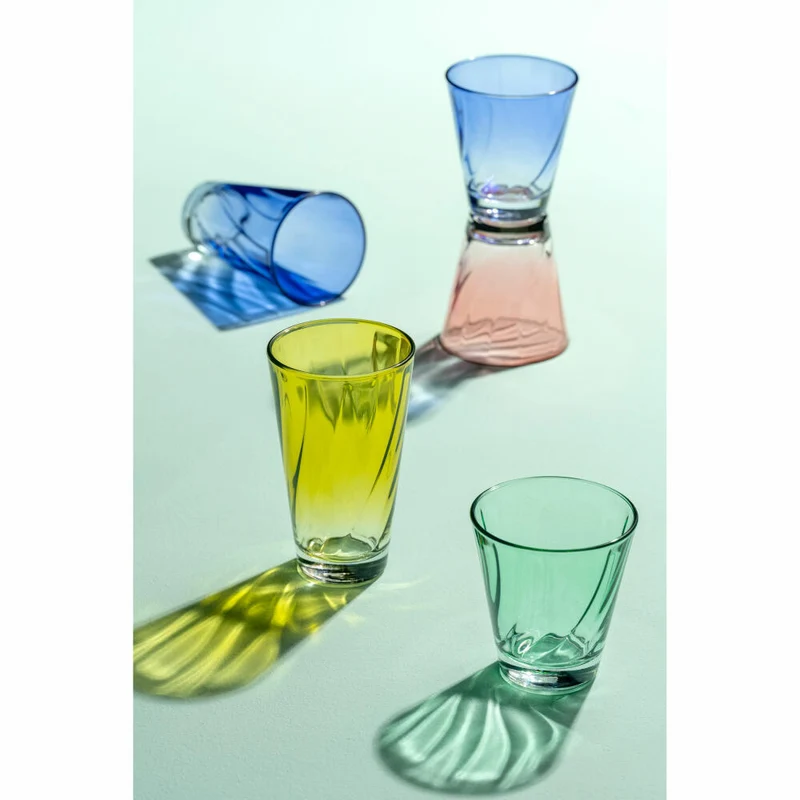 Leonardo Trinkglas Twist, Wasserglas, Saftglas, Kalk-Natron-Glas, Grün, 215 ml, 046968