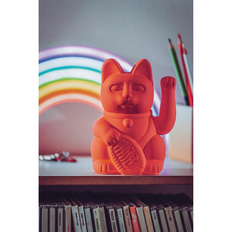 Donkey Products Winkekatze Lucky Cat Maneki Neko, Glücksbringer, Kunststoff, Neon Orange, 15 cm, 330437