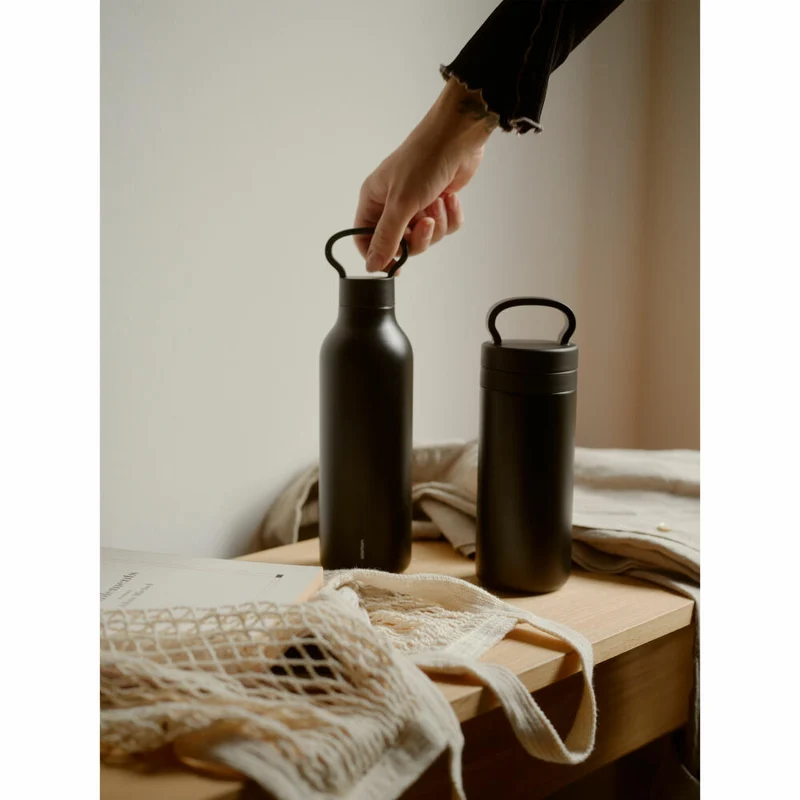 Stelton Thermobecher Tabi, Edelstahl, Kunststoff, Silikon, Black, 400 ml, 370