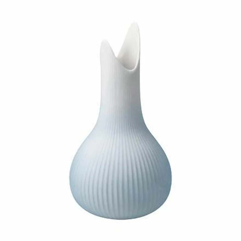 Goebel Vase Studio 8 - Raindrop Ice, Blumenvase, Dekovase, Biskuitporzellan, Eisblau, H 15 cm, 26600061