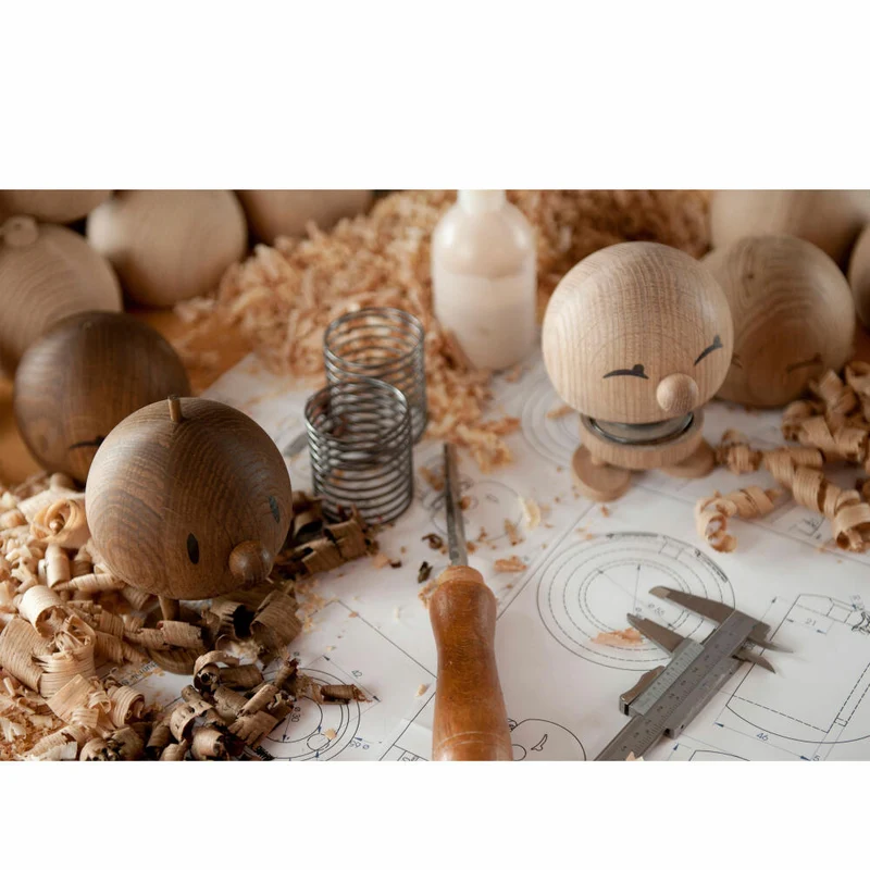 Hoptimist Dekofigur Bimble L Oak, Wackelfigur, Eichenholz, Braun, 14 cm, 27561