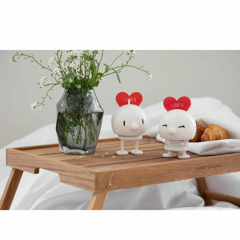Hoptimist Dekofigur Love Bimble M White, Wackelfigur mit Herz, Kunststoff, Weiß, 12 cm, 27891