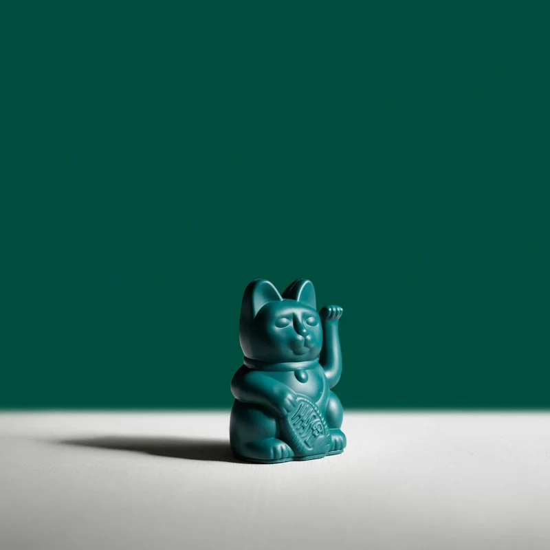 Donkey Products Winkekatze Lucky Cat Mini Maneki Neko, Glücksbringer, Kunststoff, Green, 9.8 cm, 330537