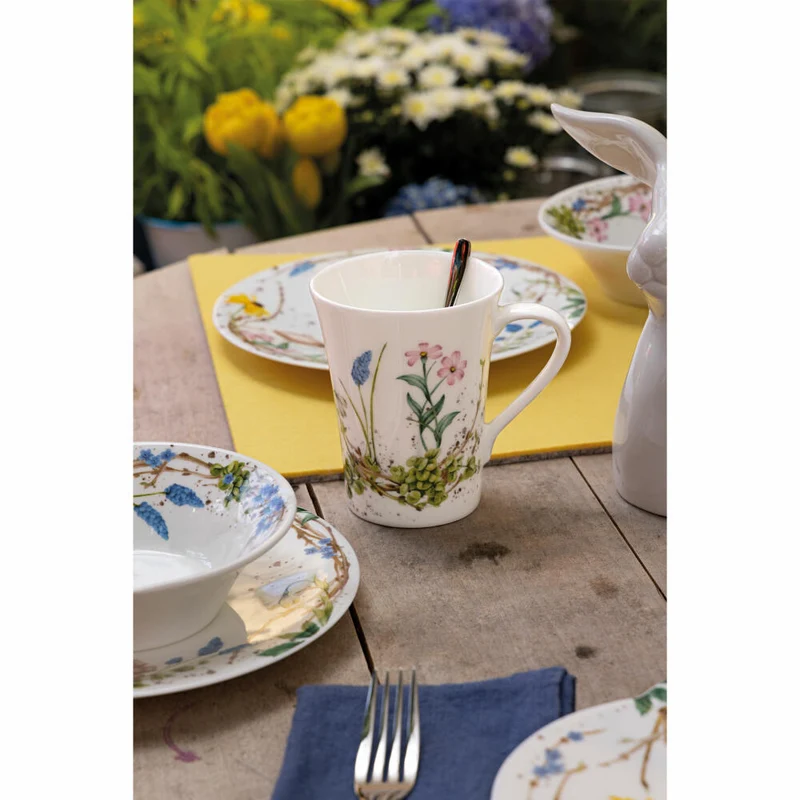 Hutschenreuther Becher mit Henkel Nora Süße Ostern, Tasse, Bone China, Mehrfarbig, 400 ml, 02048-726047-15505