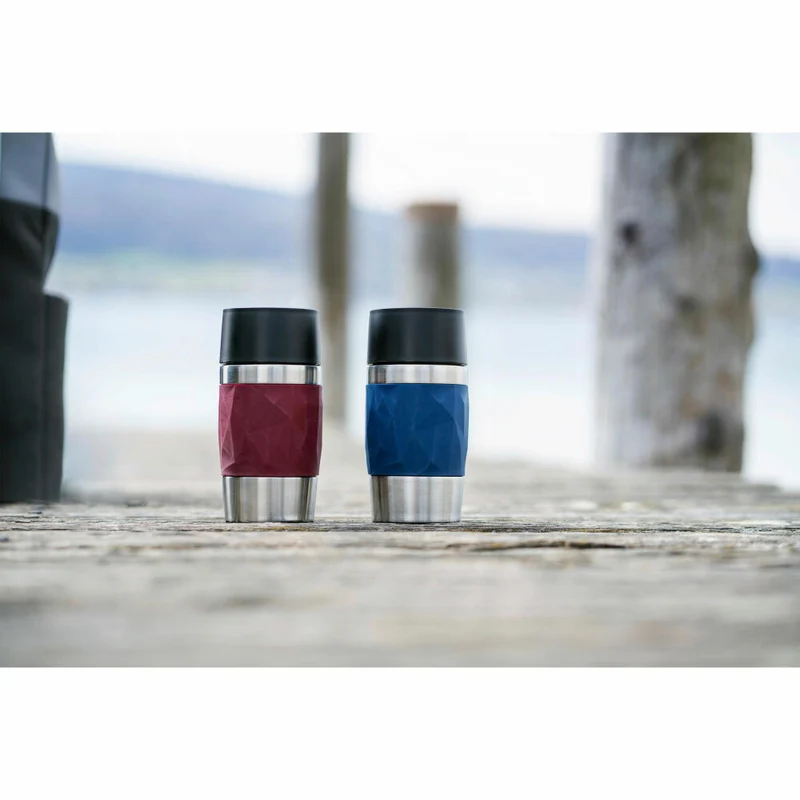 EMSA Travel Mug Compact Thermobecher, Isolierbecher, Isobecher, Thermo Becher, Edelstahl / Silikon, Dunkelblau, 0.3 L, N21608