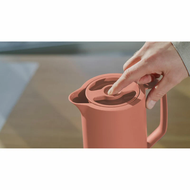 EMSA Motiva Isolierkanne, Isokanne, Kanne, Kaffeekanne, Edelstahl, Glas-Isolierkolben, Terrakotta, 1 L, N41709